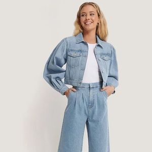 NWT Puff Sleeve Oversized Denim Jacket